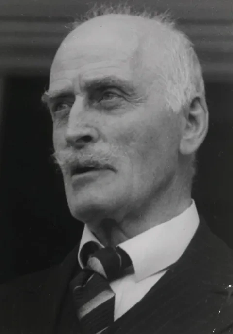 Anders Beer Wilse: Portrét Knuta Hamsuna, 1939, Nórska národná knižnica
