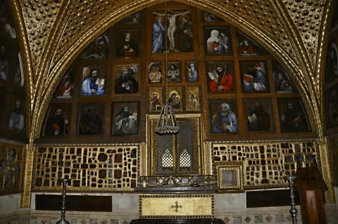 Karlštejn, Kaplnka sv. kríža, 1365
