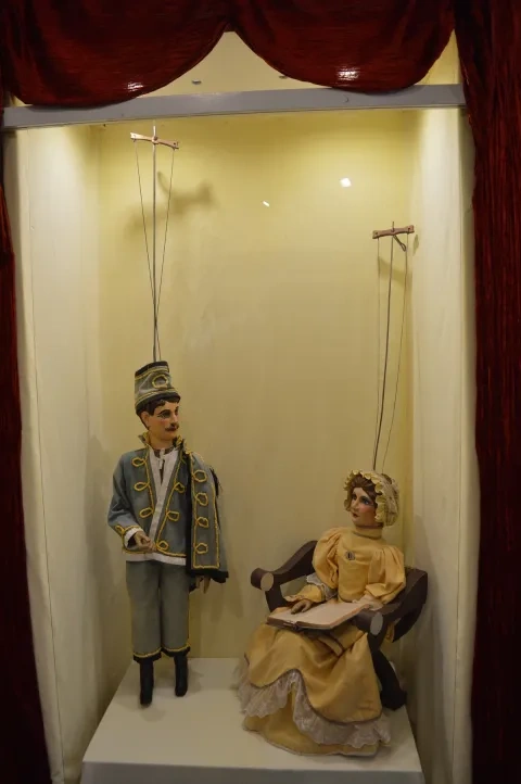Marionety bábkara Jána Stražana od rezbára Františka Brezňanského z Hodruše, Múzeum bábkarských kultúr a hračiek SNM