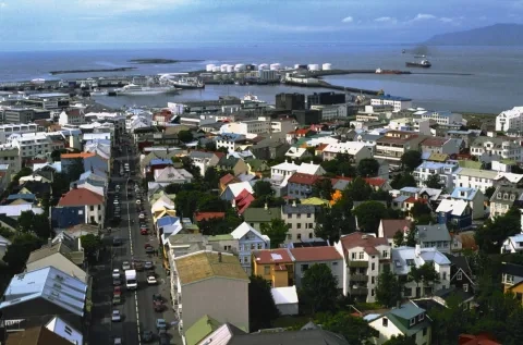 Hlavné mesto Reykjavík
