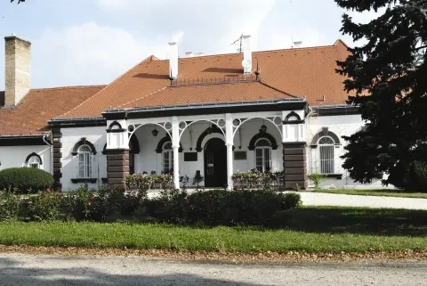 Taberov (Rakovského) kaštieľ, 1730
