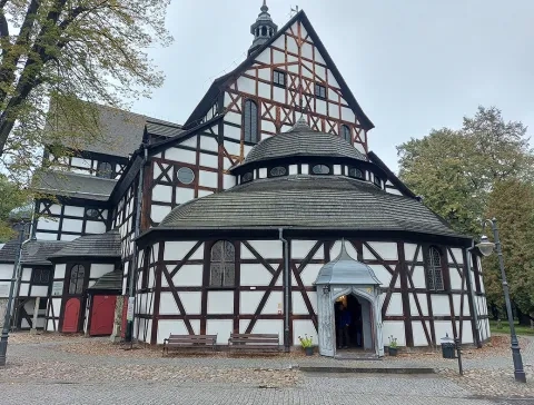 Kostol Sv. Trojice vo Świdnici (1657, renovovaný po 1994)