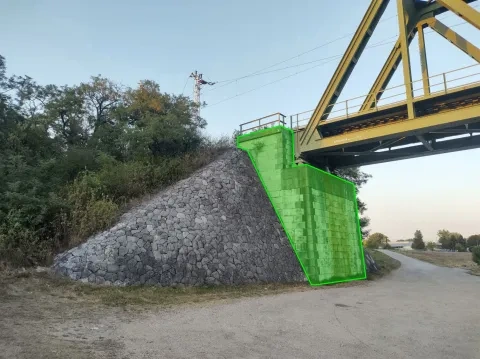 Mostná opora (zvýraznená zelenou farbou)