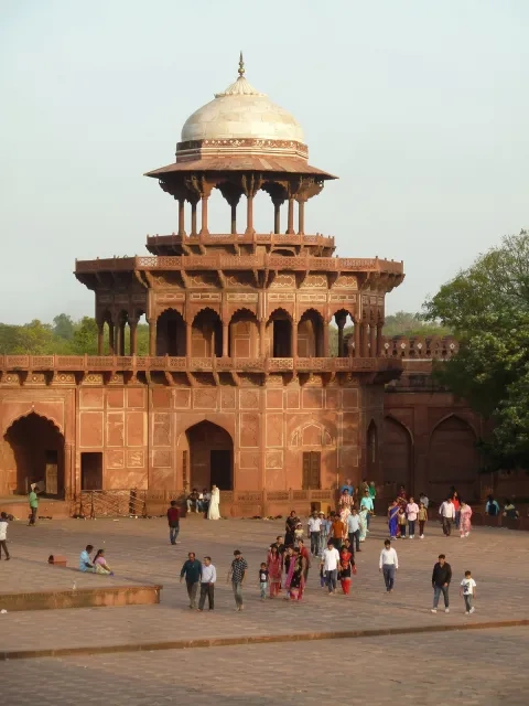 Kiosk (čátri), komplex Tádž mahal, Ágra, 1631 – 48