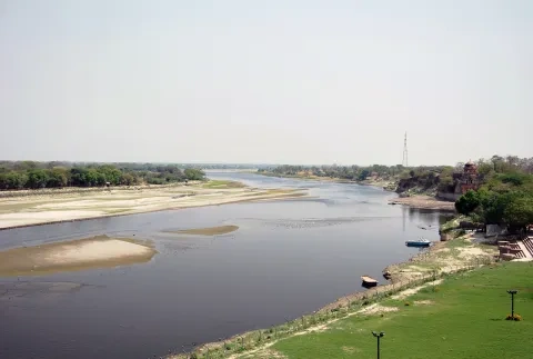 Jamuna v meste Ágra