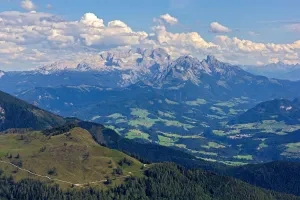 Pohľad na Dachstein z vrchu Trattberg