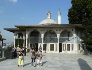Bagdadský kiosk, 1636, palác Topkapi, Istanbul

