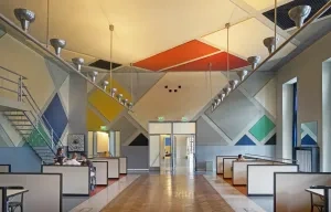 Theo van Doesburg, Hans Arp, Sophie Taeuberová-Arpová: maľby v interiéri kaviarne Aubette, 1926 – 28, Štrasburg